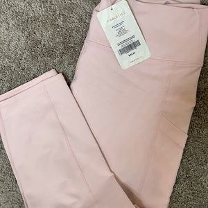 NWT Fabletics Capri